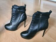 Damen Plateau Stiefel mit Stilettoabsatz / schwarz / Größe 44,5 / Neu - Marl (Nordrhein-Westfalen)