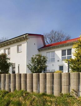 WOHNTRAUM - Hochwertiges Zweifamilienhaus mit viel Platz für die Familie mitten in der Natur - Mainhardt