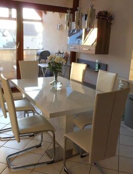 Gemütliche & helle 3,5 Zimmer-Maisonette-Wohnung in Holzgerlingen - Holzgerlingen
