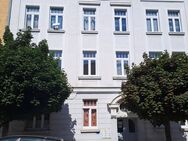 Repräsentatives Mehrfamilienhaus preiswert zu verkaufen. - Zeitz