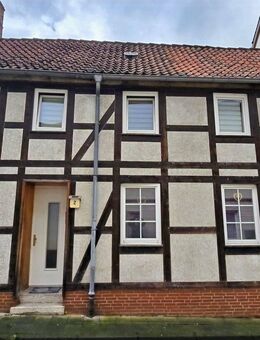 Einfamilienhaus mit vielen Möglichkeiten! - Helmstedt