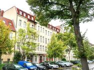 Attraktive Kaptalanlage - 2-Zimmer Altbauwohnung - nur 3.027 EUR/m² - Berlin