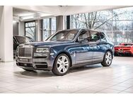 Rolls-Royce Cullinan Panorama Ambiente 22" Twin Coachline PR - Hannoversch Münden Zentrum