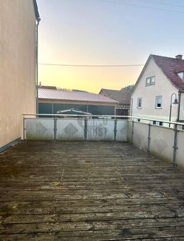 IM EIGENHEIM LEBEN, STATT MIETE ZU BEZAHLEN - Wertheim