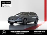 Mercedes E 300, de Avantgarde °, Jahr 2022 - Hamburg