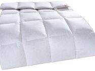 RIBECO Daunenbettdecke Richard, Bettdecken für Sommer oder Winter, Made in Germany, Füllung: 90% Daune & 10% Federn, Bezug: Baumwolle, Bettdecke 135x200 cm, 155x220 cm und weitere Größen, Decke