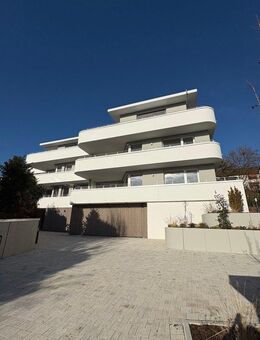 Exklusive 3 Zi.-EG Wohnung mit Balkon und Terrasse in naturnaher Südhanglage - Marbach (Neckar)