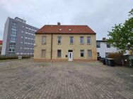 Attraktives Mehrfamilienhaus mit Ausbaupotential als ideales Renditeobjekt - Staßfurt