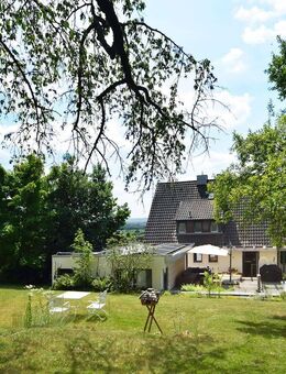 Entzückendes Idyll mit traumhafter Außenanlage in Bestlage von Kleinostheim! - Kleinostheim