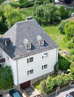 stilvolle Stadtvilla mit traumhaft schönem Garten - Hof
