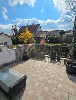 "Hausalternative - 3,5-Zi-Maisonette mit großer Terrasse, Garten, Garage und Hobbyraum in Darmsheim" - Sindelfingen