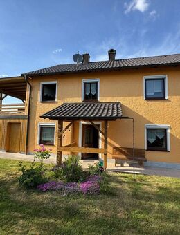 Charmantes ruhig gelegenes 2 Familienhaus mit Potential - Mallersdorf-Pfaffenberg