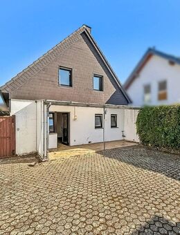 Freistehendes Einfamilienhaus mit Garage und großem Potenzial in Kreuzau-Stockheim - Kreuzau