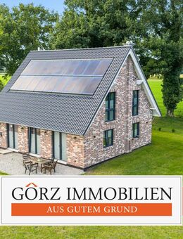 Modernes KfW-40+ Familienhaus mit Smart-Home und PV - Ruhe & Natur am Biotop - Lutzhorn