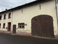 Ehemaliges Bauernhaus in Breit wartet auf Neugestaltung - Breit