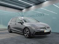 VW Golf, 2.0 TDI 8 R-Line, Jahr 2023 - München