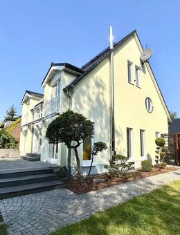Traumhaftes Einfamilienhaus top modernisiert - Hilden