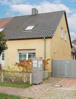 Zögern Sie nicht: Gepflegte Doppelhaushälfte mit Garten und Werkstatt in Klötze OT: Kunrau - Klötze