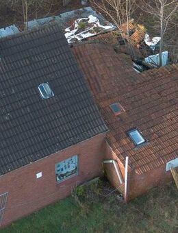 Bieterverfahren: Abbruchobjekt EFH im Außenbereich Westoverledingen, Hof mit großem Grundstück - Westoverledingen