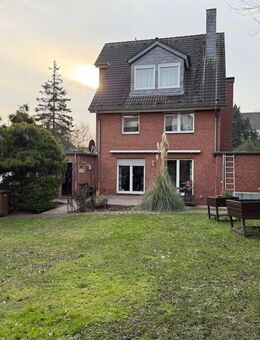 Wunderschönes und gepflegtes Zweifamilienhaus mit durchdachter Aufteilung in ruhiger Lage von Essen - Essen
