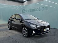 Hyundai i20, 1.0 T 100PS 48V TREND KOMF-P 17, Jahr 2024 - München