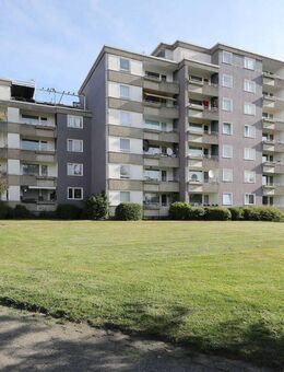 3-Zimmer-Wohnung mit zwei Loggien und Essplatz // 2.OG links - Wolfsburg