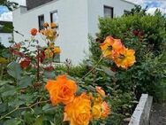 Haus mit vier Schlafzimmer und schönem Garten in ruhiger Lage - Altbach