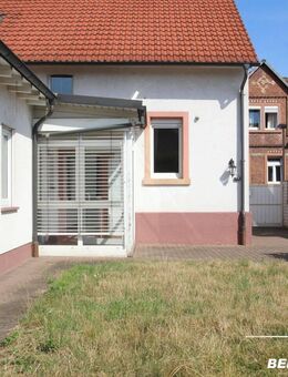 BERK Immobilien - Solides Wohnhaus mit 5 Schlafzimmern und praktischem Anbau - Stockstadt (Main)
