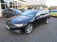 VW Passat Variant, 2.0 TSI Business, Jahr 2021 - Bergkamen