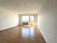 Exklusive 4,5-Zimmer-Wohnung - Dachterrasse, 2 Balkone, Stellplatz, Keller - Frankfurt (Main)
