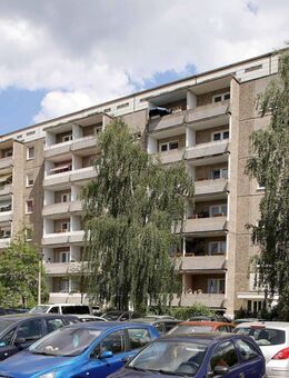 3-Raumwohnung gegenüber dem Klinikum! - Neubrandenburg