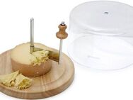 SWISSMAR Käsehobel Girouette, Edelstahl, Käse & Schokoladenschaber, Edelstahlklinge mit Holzsockel