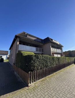 Peine - Stadt / Schöne Eigentumswohnung mit Garage in Bestlage in der Kastanienallee ! - Peine