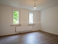 Sanierte Zwei-Zimmer-Wohnung mit Einbauküche im Ortskern von S-Möhringen - Stuttgart