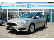 Ford Focus 1,0 *erst 16tkm*Bluetooth* - Görlitz