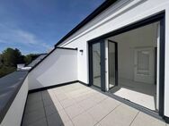 RESERVIERT | Helle 3-Zimmer-DG-Wohnung mit Terrasse und Balkon - HAUS A - München