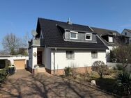 Doppelhaushälfte mit Garage in Hennef - Hennef (Sieg)