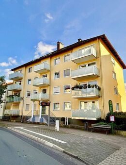 Vermietete 3-Zimmer-Wohnung am Kaiserplatz, beste Kurpark-/Innenstadtlage von Bad Pyrmont, mit Personenaufzug - Bad Pyrmont