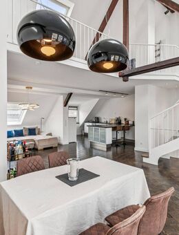 Wo einst "Ja" gesagt wurde: Stilvolle Maisonette im historischen Standesamt mit Einliegerwohnung! - Düsseldorf