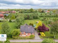 Viel Platz für Ihre Ideen - ostfriesisches Landhaus mit Anbau und zusätzlichem Baugrundstück - Südbrookmerland