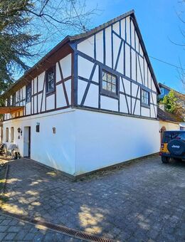 Westerwälder Fachwerkhaus im OT von Flammersfeld! 30 min. Hennef B8, 10 min. A3 Willroth! - Eichen