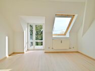 Modern sanierte Dachgeschosswohnung mit traumhaftem Weitblick! - Bayreuth