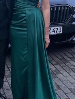 Abendkleid in grün - Halle (Saale)