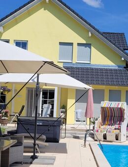 Exquisites Einfamilienhaus mit Pool und imposanten Garten in Türkheim – Luxuriöses Wohnen im maleris - Türkheim