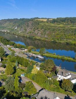 Exklusives und stilvolles Mehrfamilienhaus an der Terrassenmosel- Zwei Doppelhaushälften mit Panoramablick! - Brodenbach