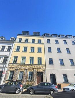 Zentrum Ost: 2-Raum-Wohnung mit Tageslichtbad, Badewanne und Einbauküche - Leipzig