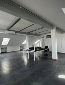 Planen Sie mit!!! Helle und großzügige Dachgeschosswohnung in Ergoldinger Top-Lage! - Ergolding