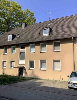 Ruhige Lage in Kupferdreh! Gemütliches Dachgeschoß mit Einbauküche! Frei ab sofort - Essen