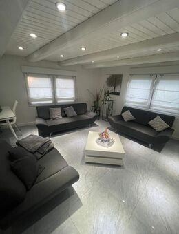 Familienfreundliches Einfamilienhaus in Remseck am Neckar zum Wohlfühlen - Remseck (Neckar)