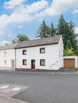 PHI AACHEN - Sanierungsbedürftiges, potenzialstarkes Wohndomizil in beliebter Lage von Kohlscheid! - Herzogenrath